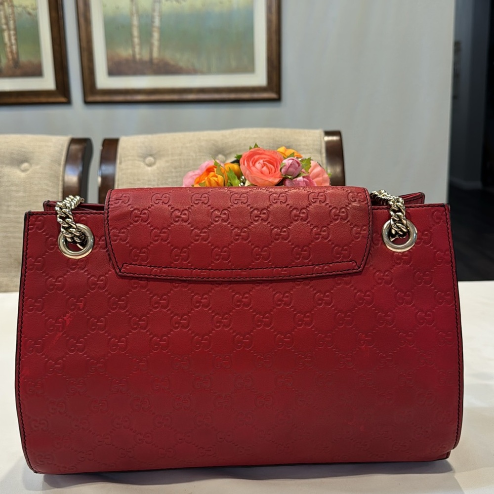 Authentic Gucci Emily Guccisima chained shoulder bag - Picture 3 of 15